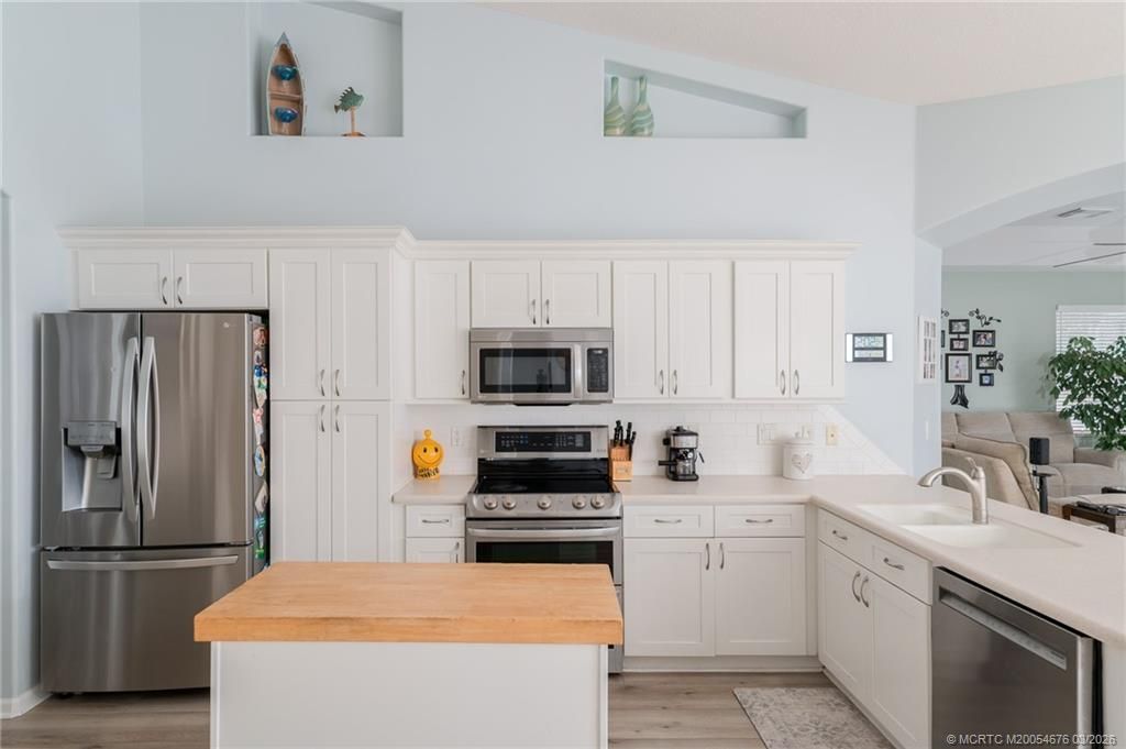 2419 SE Melon Court, Port Saint Lucie, FL 34952 Photo