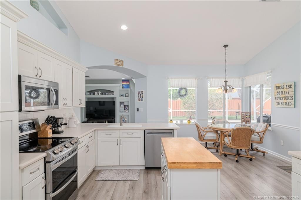 2419 SE Melon Court, Port Saint Lucie, FL 34952 Photo