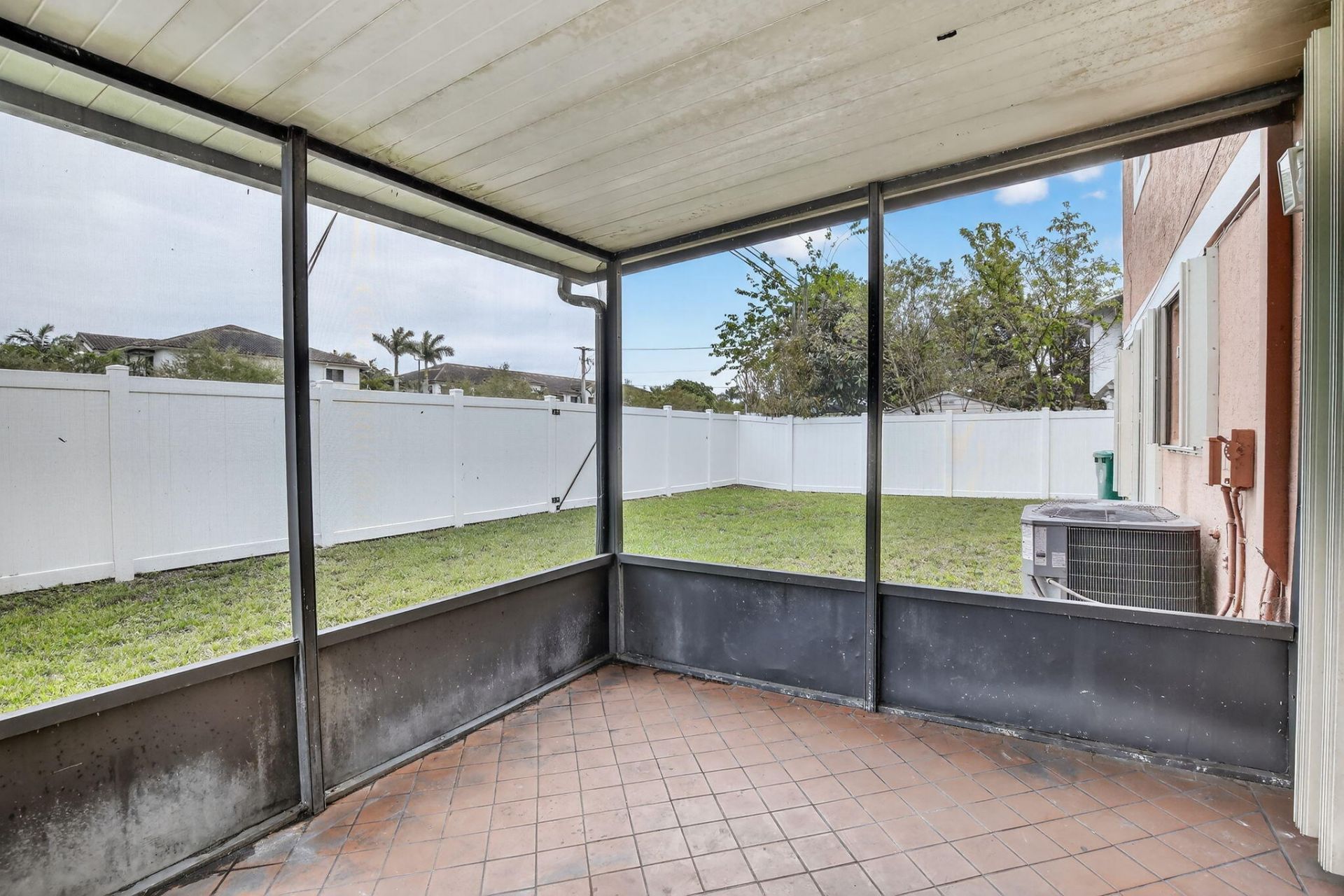 7721 NW 42nd Court, Hollywood, FL 33024 Photo