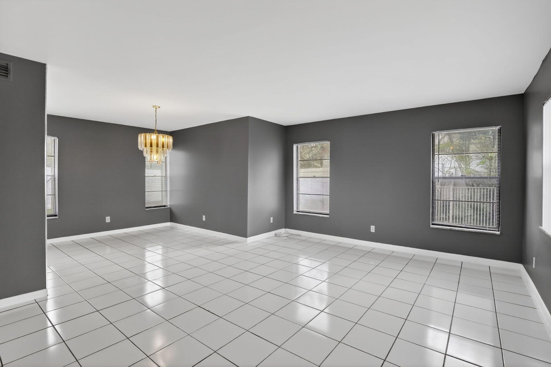 7721 NW 42nd Court, Hollywood, FL 33024 Photo