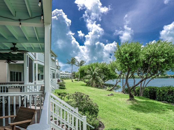 5040 Sunset Village Drive, Duck Key, FL 33050