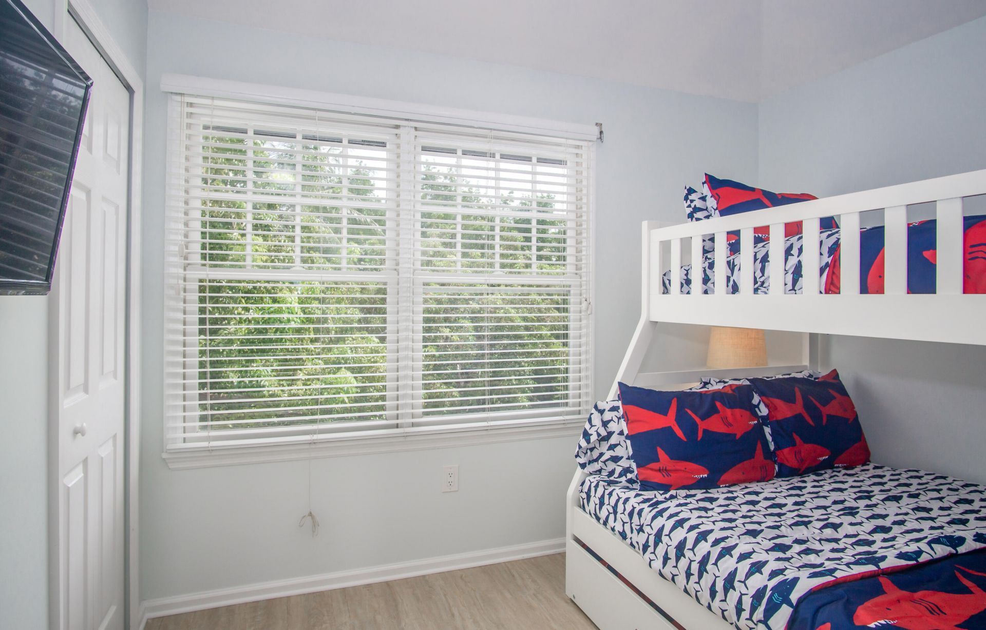 5040 Sunset Village Drive, Duck Key, FL 33050 Photo