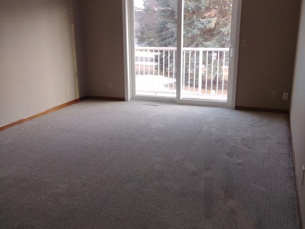 1027 Pond View Court, Vadnais Heights, MN 55127