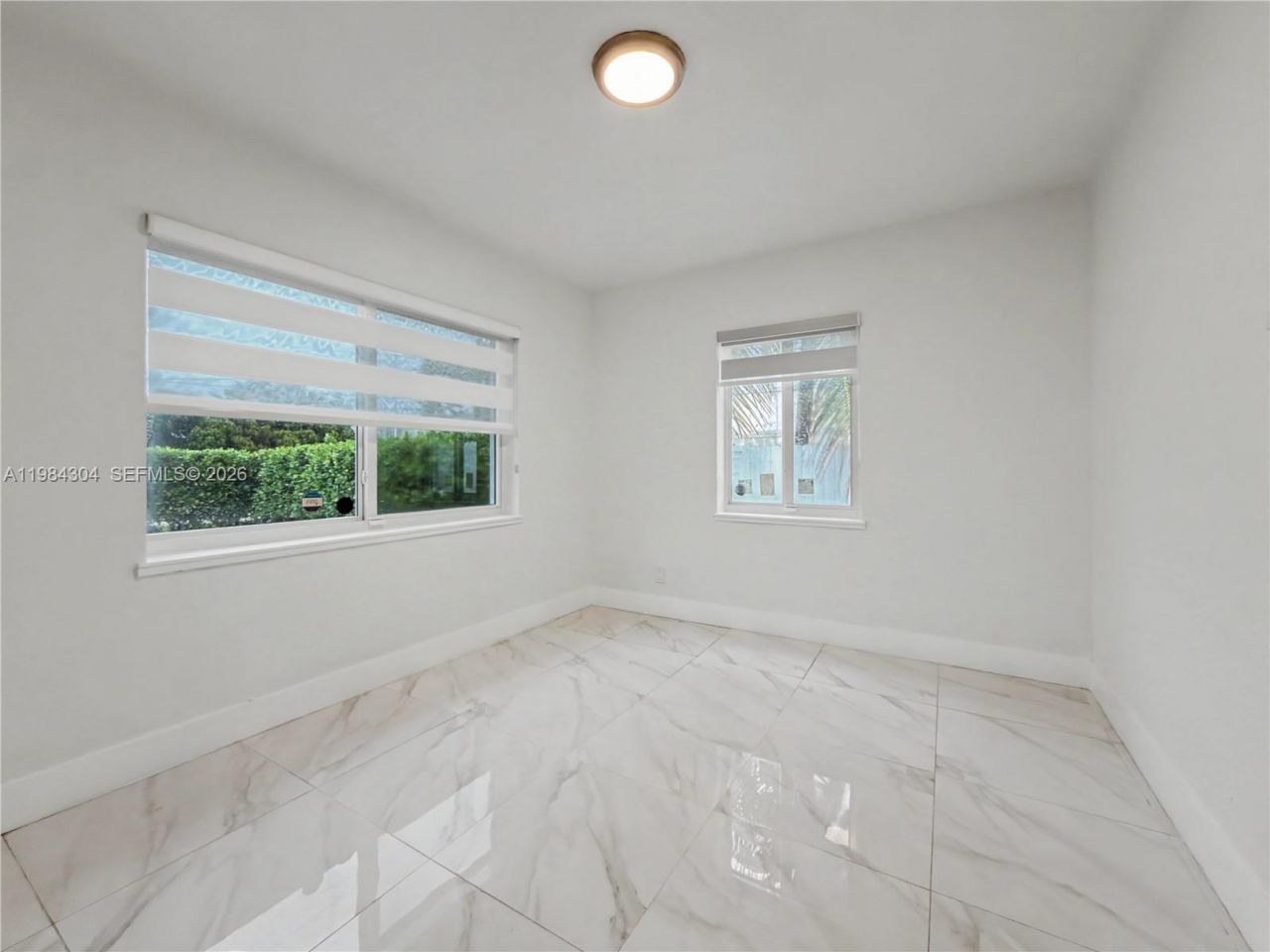 660 S Biscayne River Dr, Miami, FL 33169 Photo