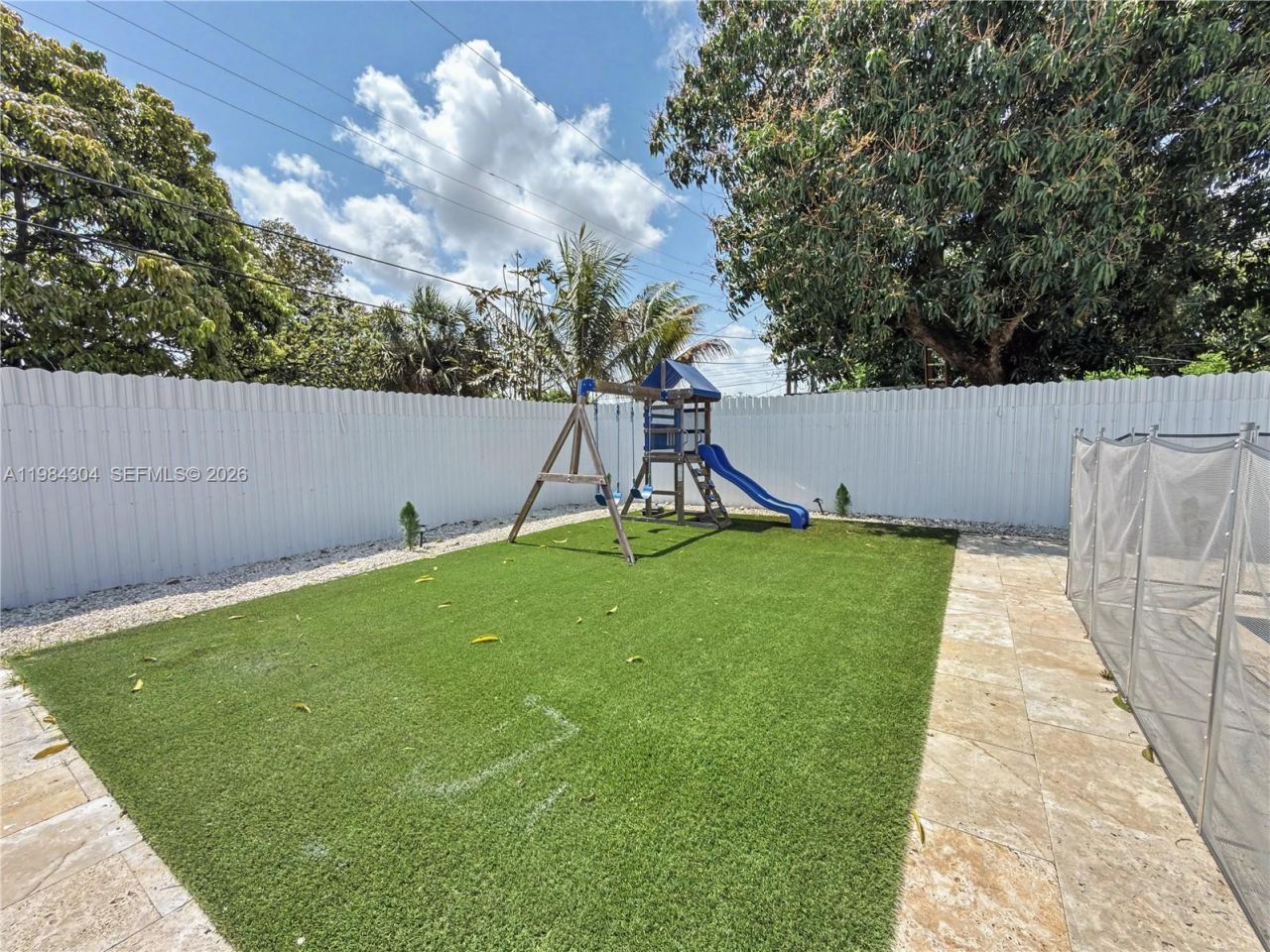 660 S Biscayne River Dr, Miami, FL 33169 Photo