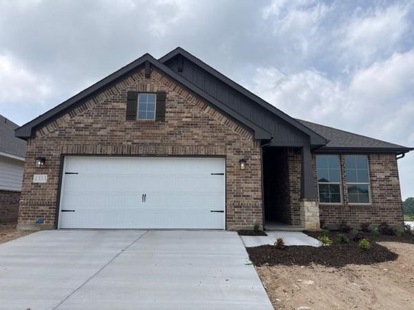 1333 Frio Drive, Springtown, TX 76082