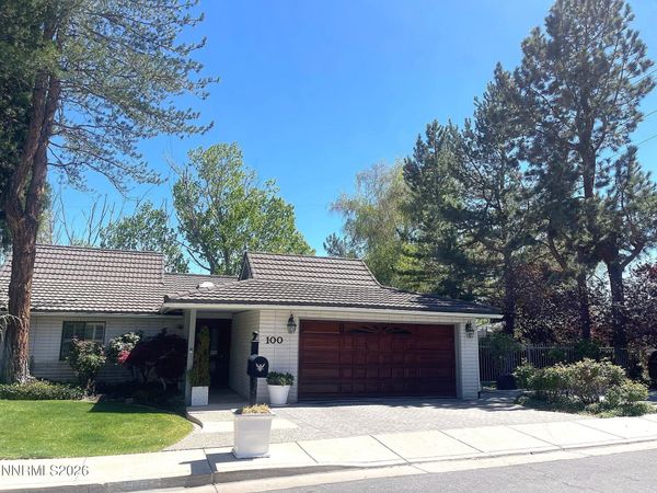 100 Moore Lane, Reno, NV 89509