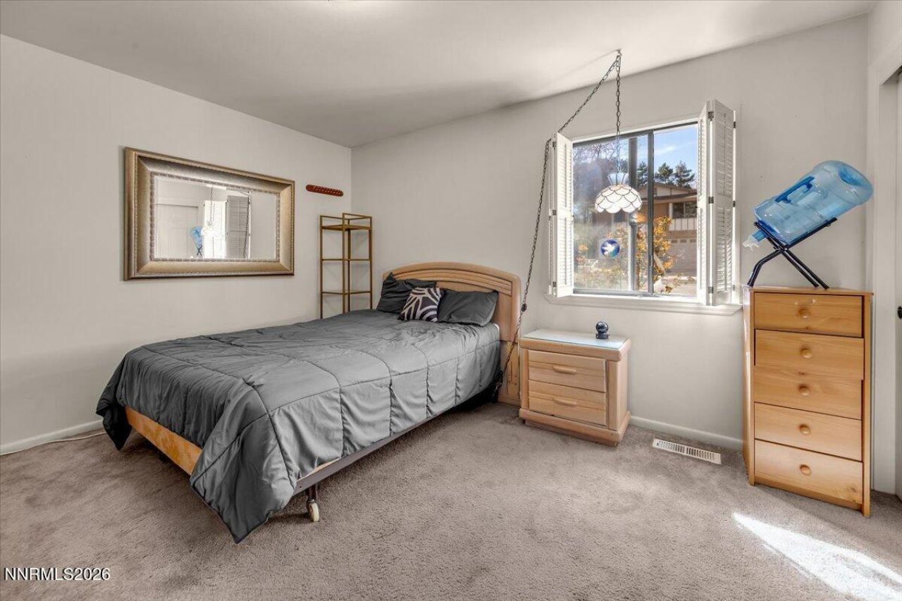 100 Moore Lane, Reno, NV 89509 Photo