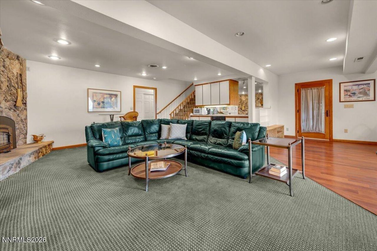 100 Moore Lane, Reno, NV 89509 Photo