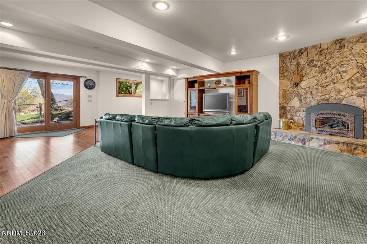 100 Moore Lane, Reno, NV 89509 Photo