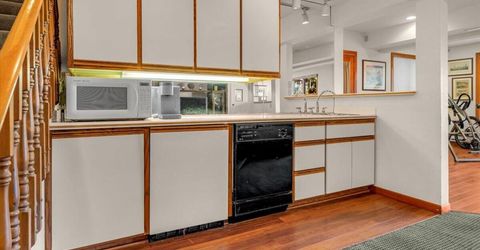 100 Moore Lane, Reno, NV 89509 Photo