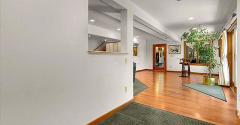 100 Moore Lane, Reno, NV 89509 Photo
