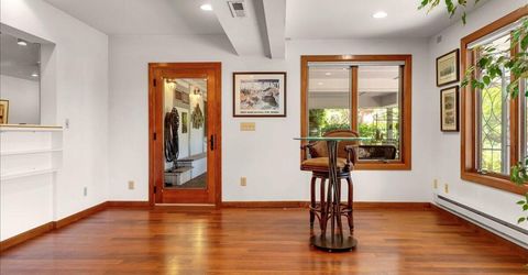 100 Moore Lane, Reno, NV 89509 Photo
