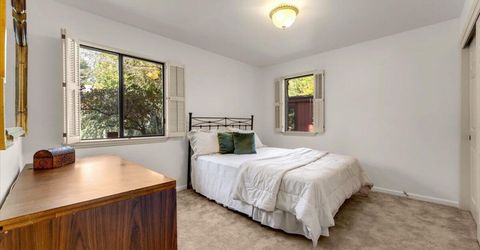 100 Moore Lane, Reno, NV 89509 Photo