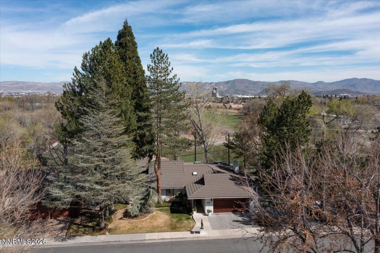 100 Moore Lane, Reno, NV 89509 Photo