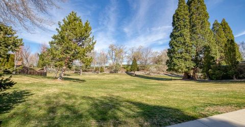 100 Moore Lane, Reno, NV 89509 Photo