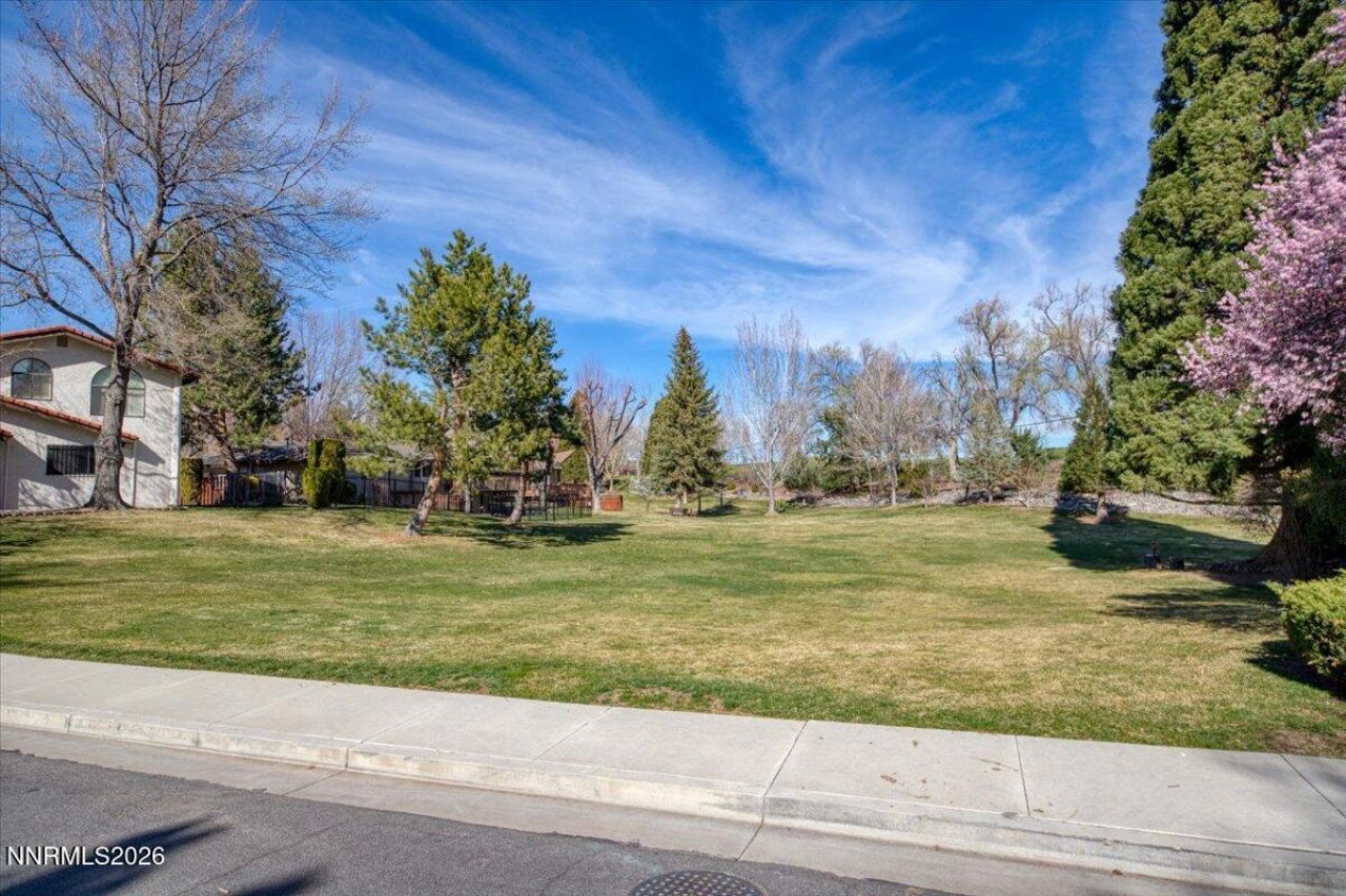 100 Moore Lane, Reno, NV 89509 Photo