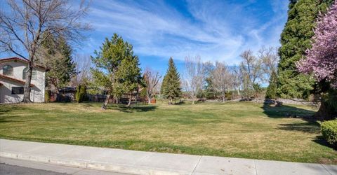 100 Moore Lane, Reno, NV 89509 Photo