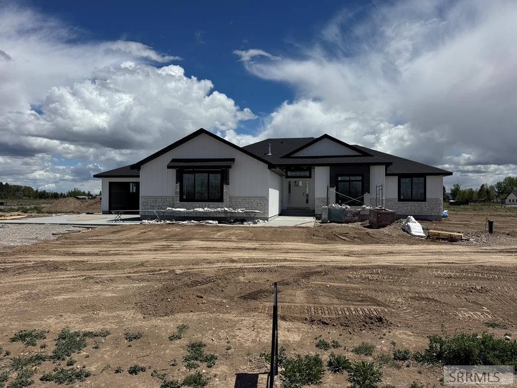 317 N 315 W, Blackfoot, ID 83221 Main Photo