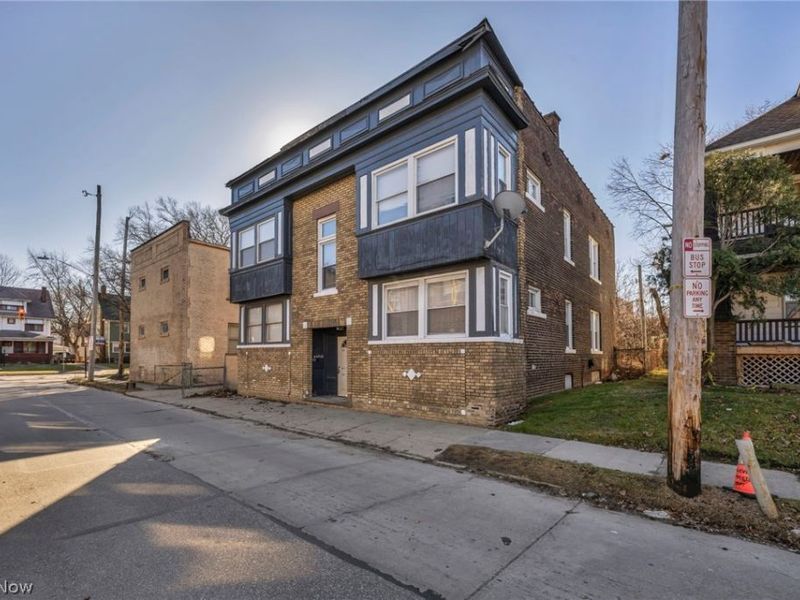 12014 Iowa Avenue, Cleveland, OH 44108 Photo 3