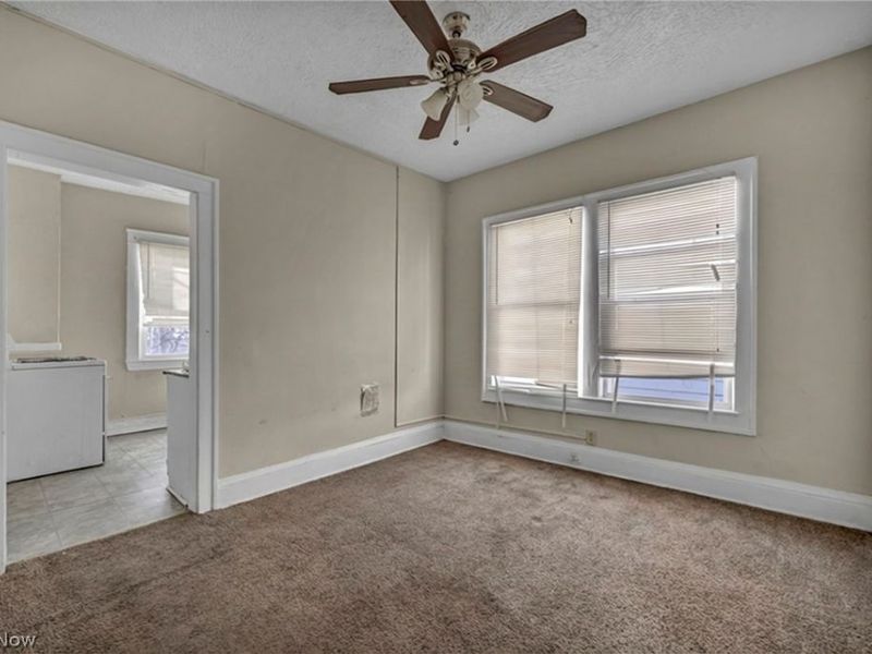 12014 Iowa Avenue, Cleveland, OH 44108 Photo 39