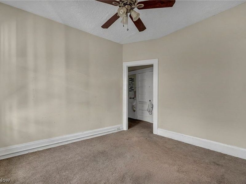 12014 Iowa Avenue, Cleveland, OH 44108 Photo 40