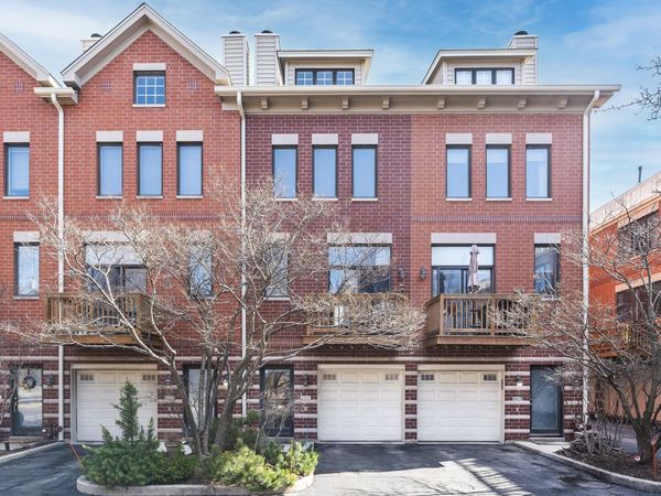 1801 W Winnemac Avenue, Unit F, Chicago, IL 60640