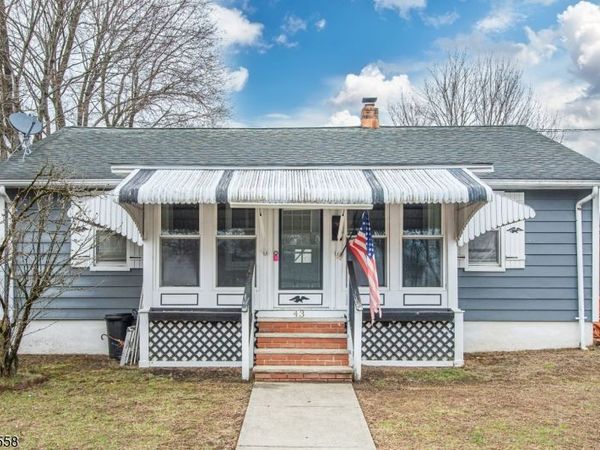 43 Bridge St, Ogdensburg, NJ 07439