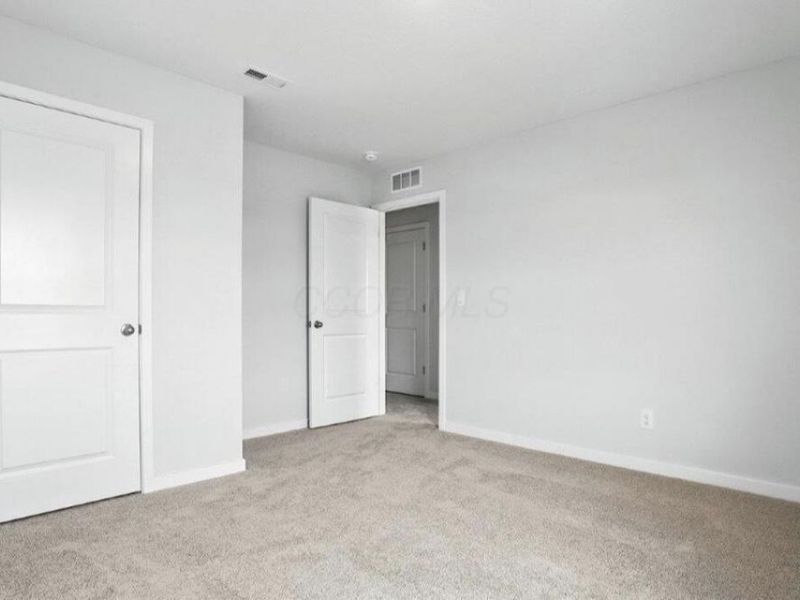 1476 Cardinez Way , Unit 1476, Columbus, OH 43228 Photo 14