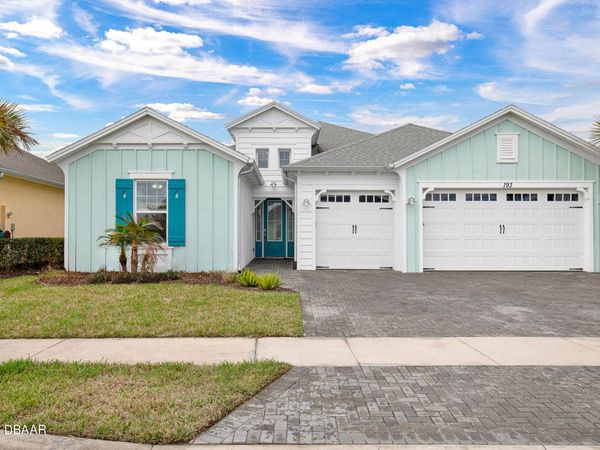 193 Island Breeze Avenue, Daytona Beach, FL 32124
