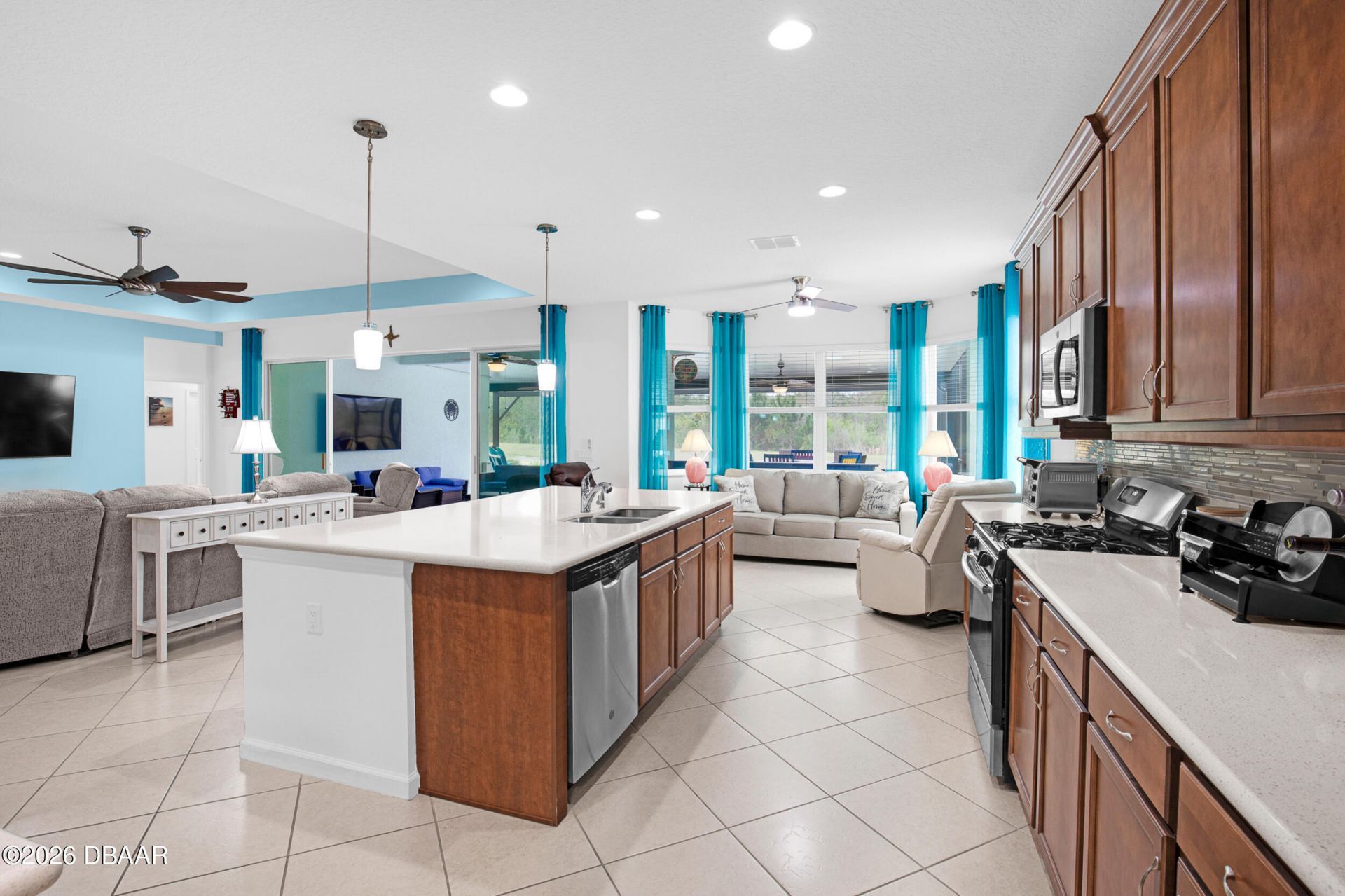 193 Island Breeze Avenue, Daytona Beach, FL 32124 Photo