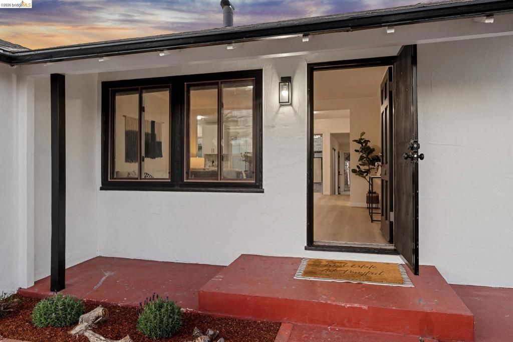 1921 Coalinga Ave, Richmond, CA 94801 Main Photo