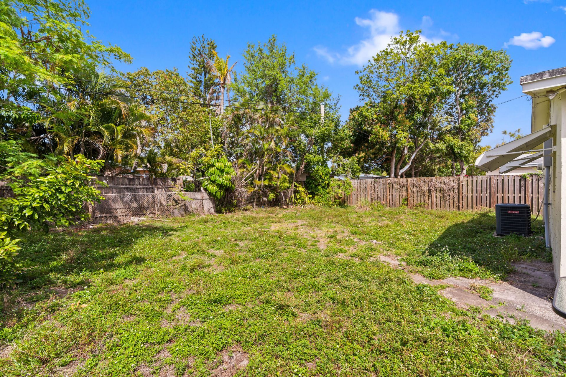 6261 NW 14th Court, Sunrise, FL 33313 Photo