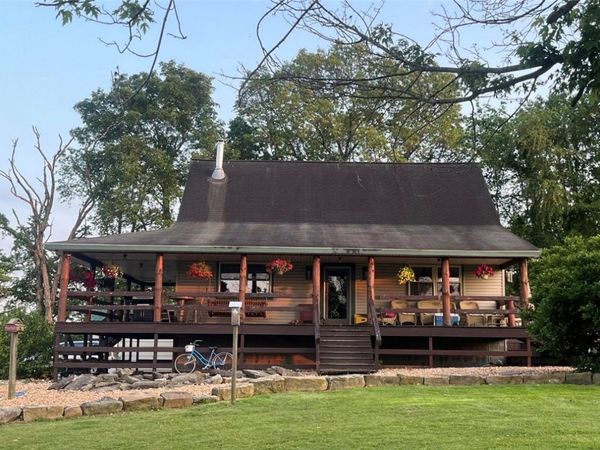 199 Goldinger Dr, Kittanning, PA 16201