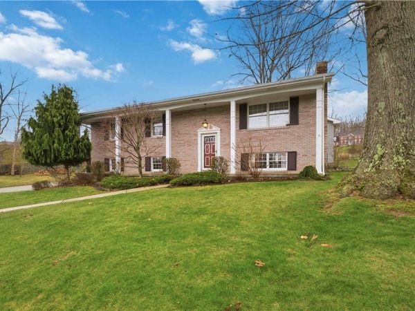 100 Hermitage Circle, Ligonier, PA 15658