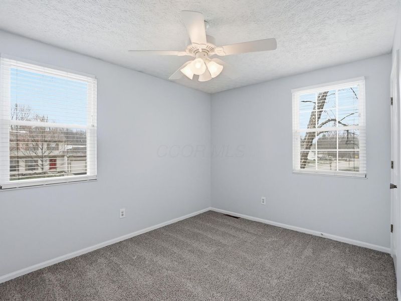 3917 Man O War Court, Columbus, OH 43221 Photo 38