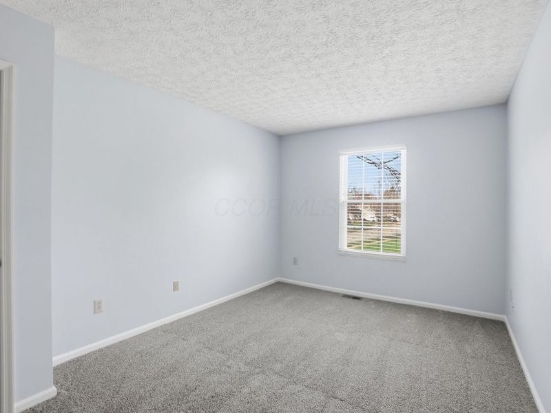 3917 Man O War Court, Columbus, OH 43221 Photo 45