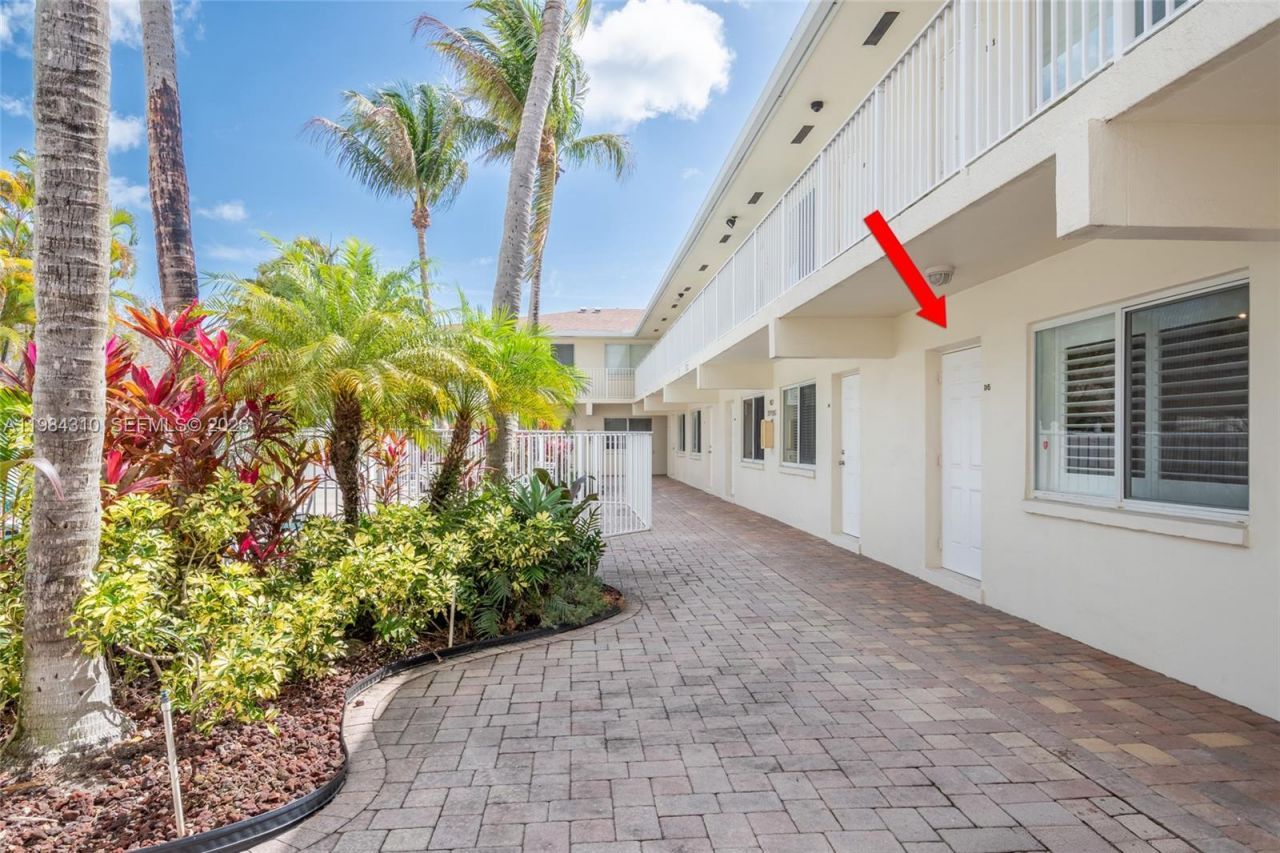 1872 NE 46th St , Unit D5, Fort Lauderdale, FL 33308 Photo