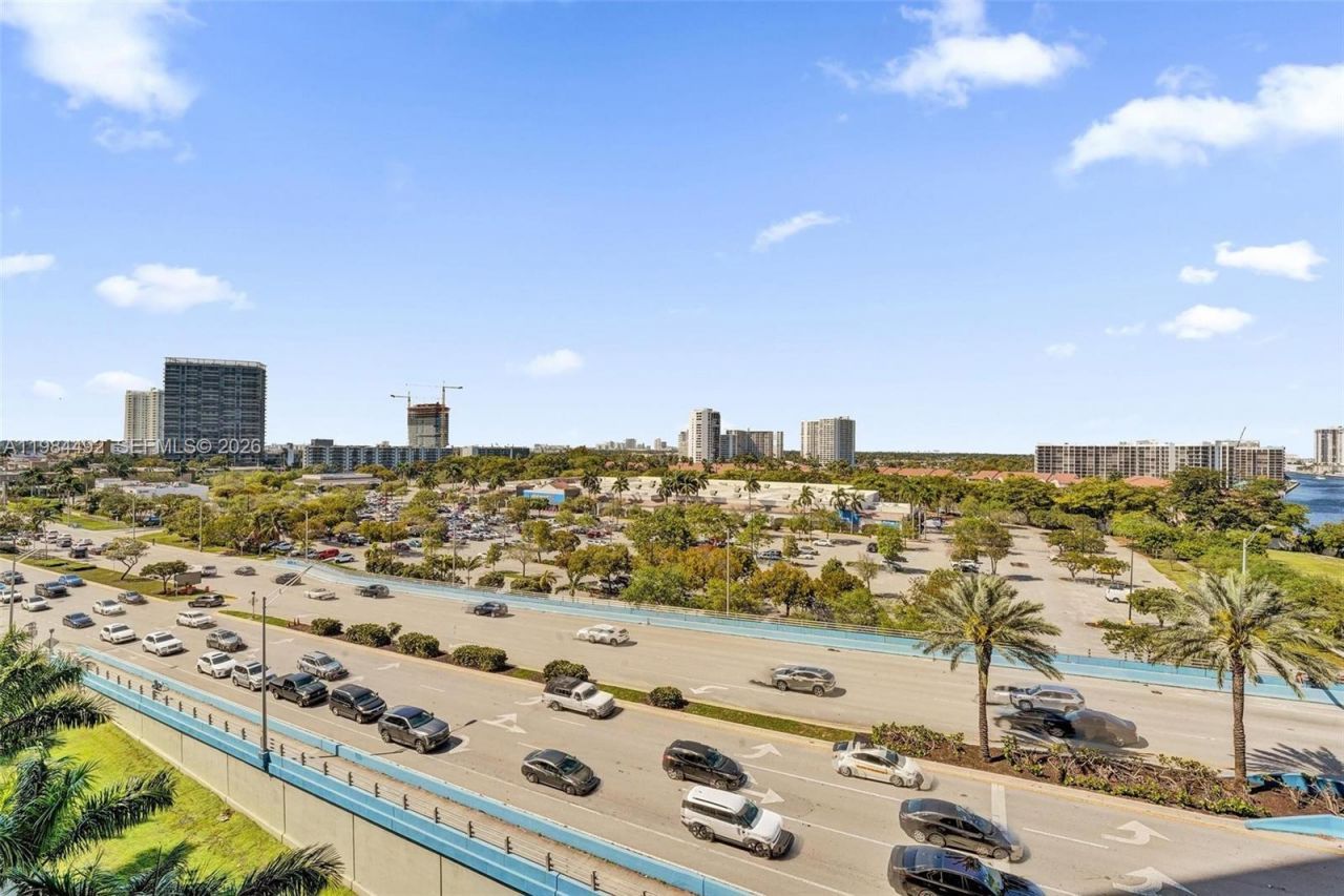 2602 E Hallandale Beach Blvd , Unit R906, Hallandale Beach, FL 33009 Photo