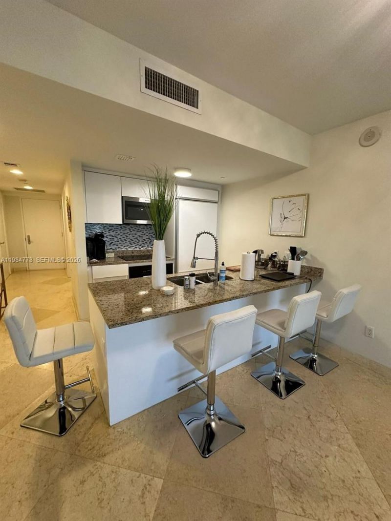 1800 S Ocean Dr , Unit 1606, Hallandale Beach, FL 33009 Photo