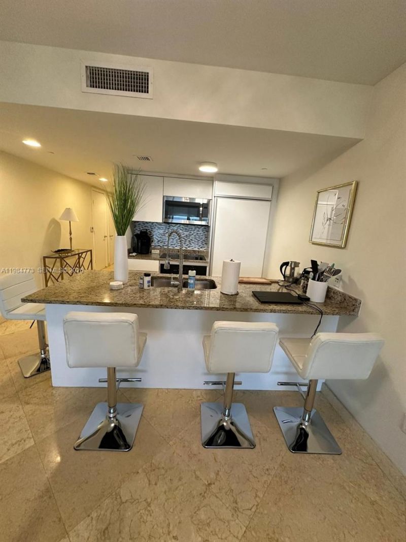 1800 S Ocean Dr , Unit 1606, Hallandale Beach, FL 33009 Photo