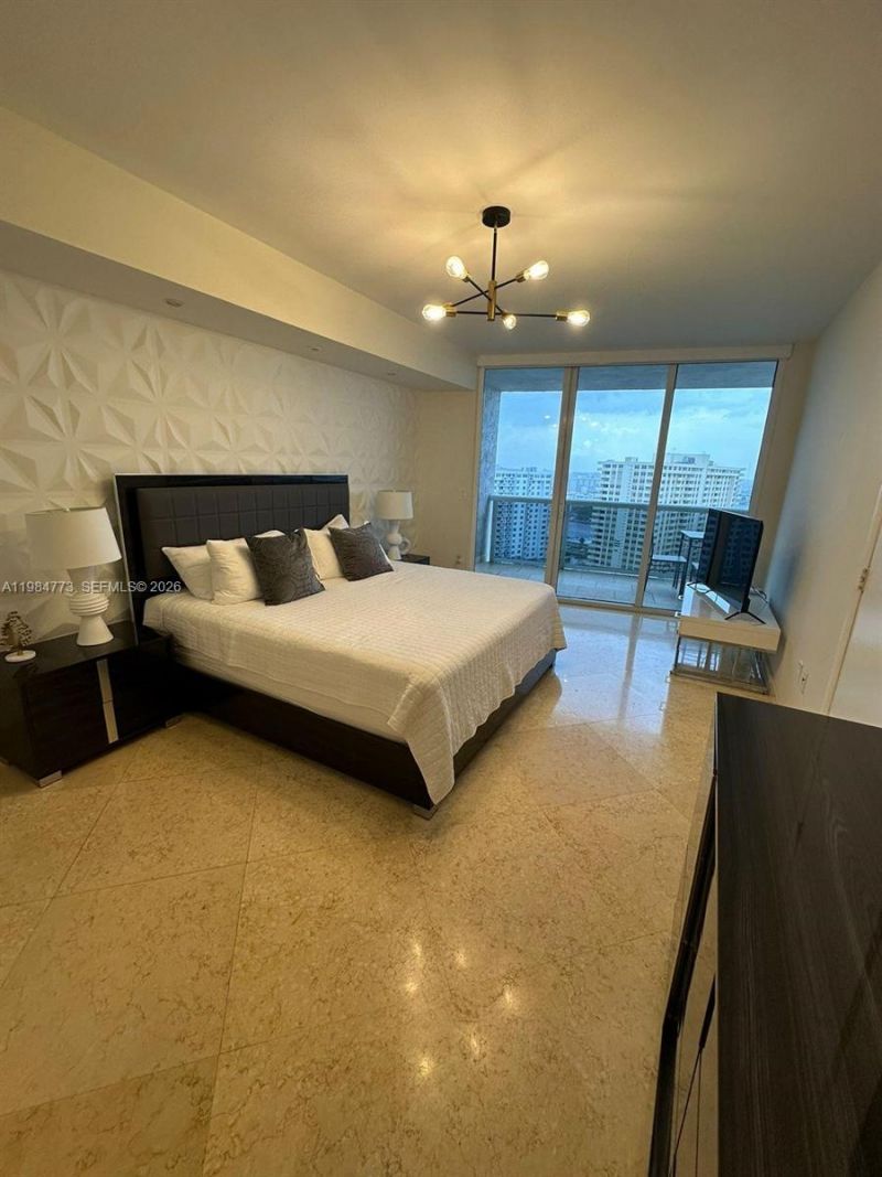 1800 S Ocean Dr , Unit 1606, Hallandale Beach, FL 33009 Photo