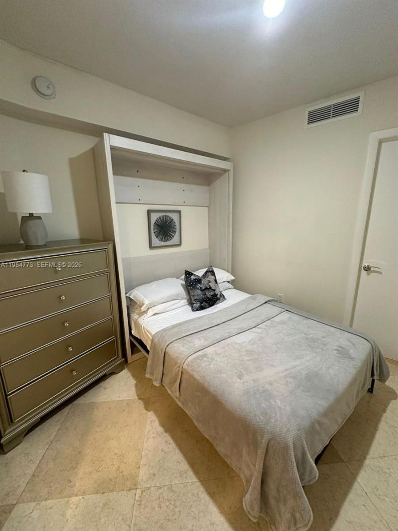 1800 S Ocean Dr , Unit 1606, Hallandale Beach, FL 33009 Photo