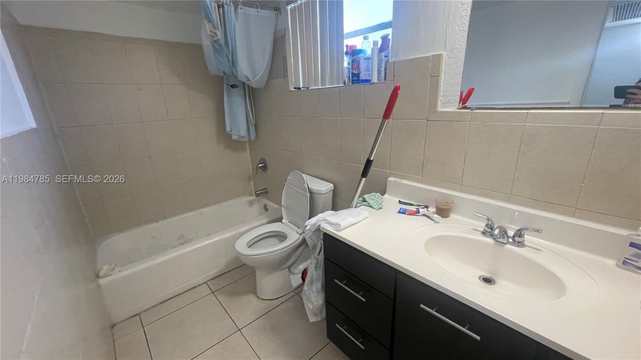 13700 NE 6th Ave , Unit 209, North Miami, FL 33161 Photo