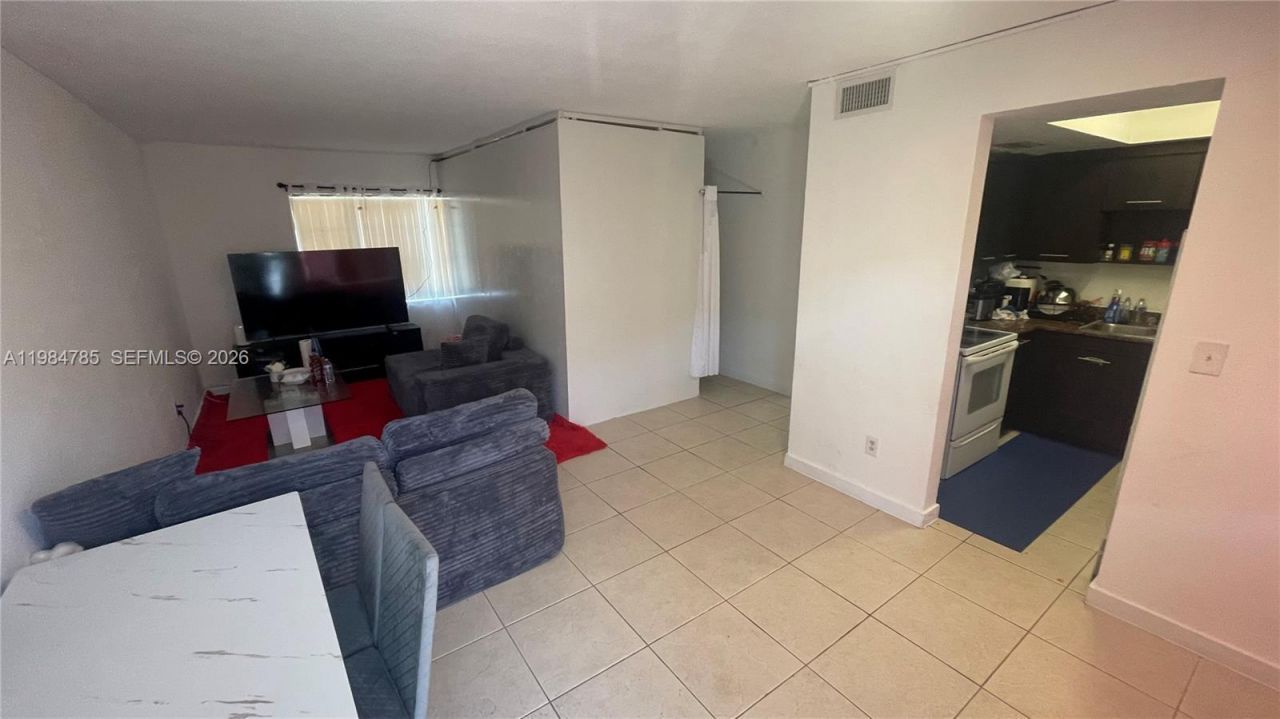 13700 NE 6th Ave , Unit 209, North Miami, FL 33161 Photo