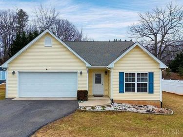 147 W STRATFORD PL, Madison Heights, VA 24572