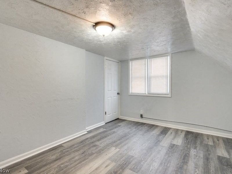 9809 Way Avenue, Cleveland, OH 44105 Photo 20