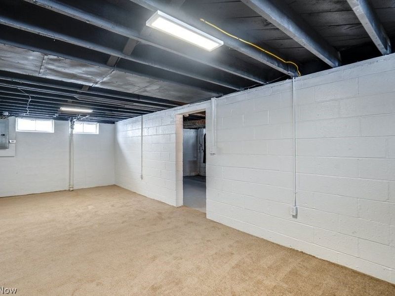 9809 Way Avenue, Cleveland, OH 44105 Photo 21