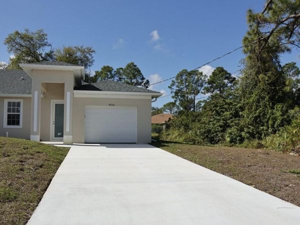 4719 28TH STREET SW, LEHIGH ACRES, FL 33973