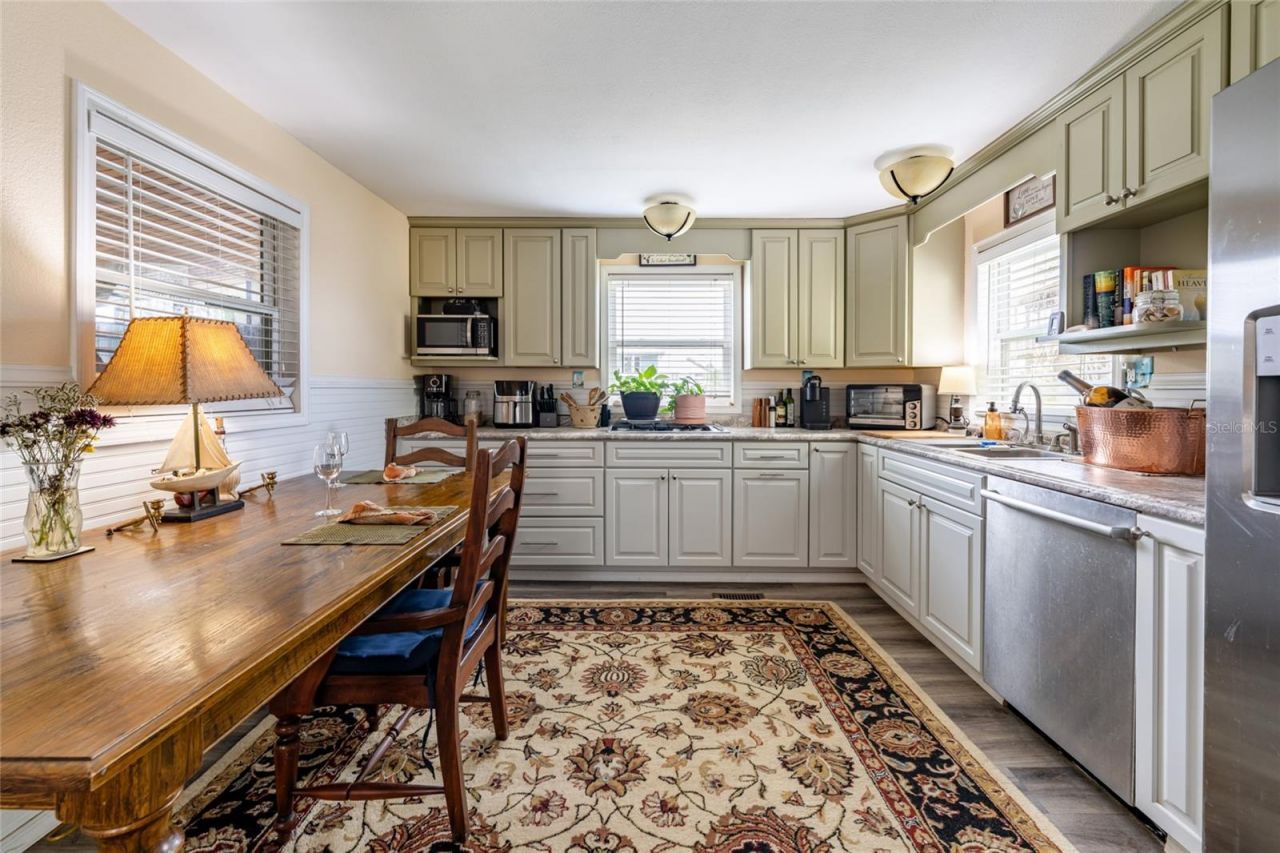 5411 Japonica Avenue, Pensacola, FL 32507 Photo